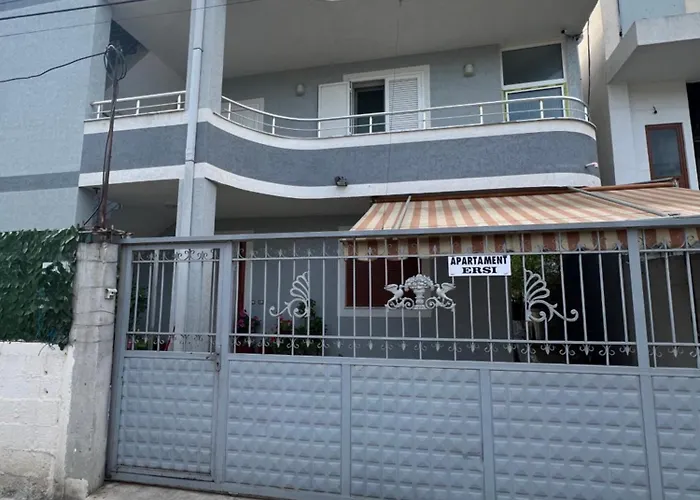 Ersi Durrës